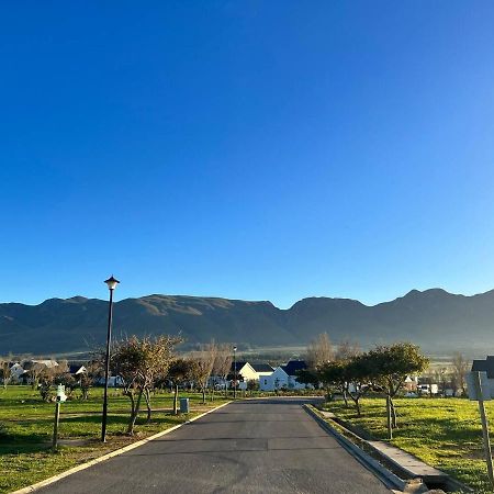 A Mountain & Country Haven Hotel Stanford Exterior photo